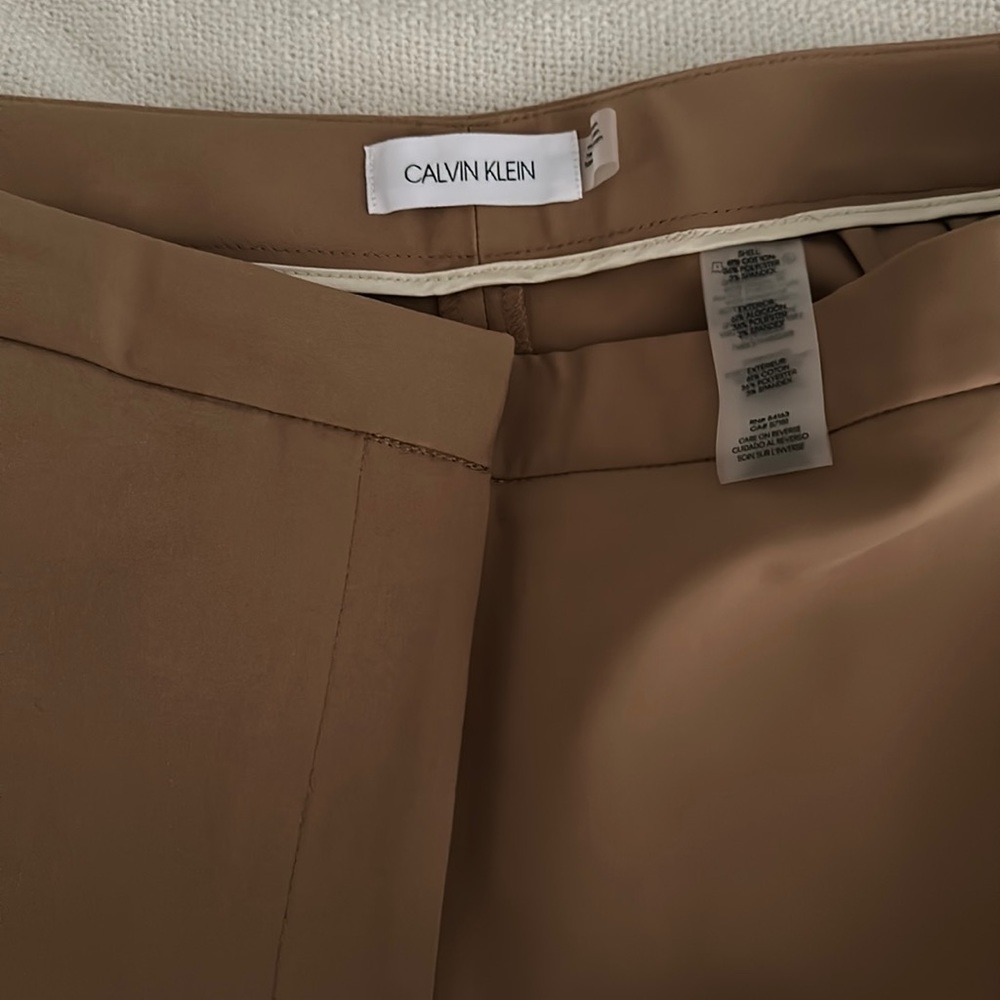CALVIN KLEIN PANTS SIZE 12, like new wore once